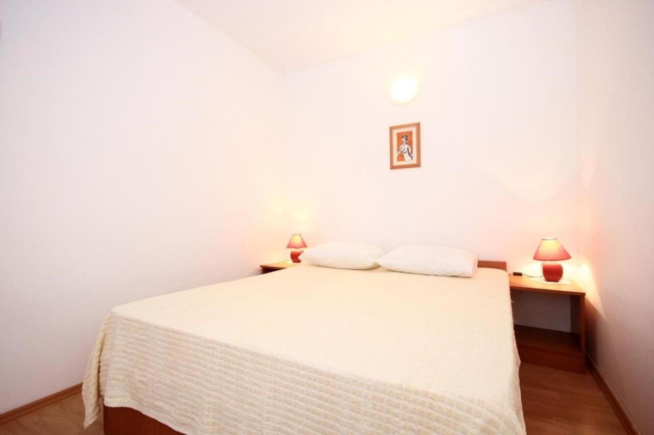 Apartments Tonka - 150M From The Sea & Parking Orebic Bagian luar foto