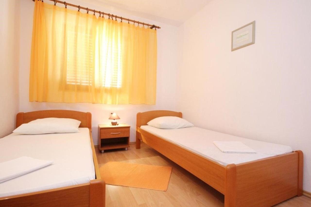 Apartments Tonka - 150M From The Sea & Parking Orebic Bagian luar foto