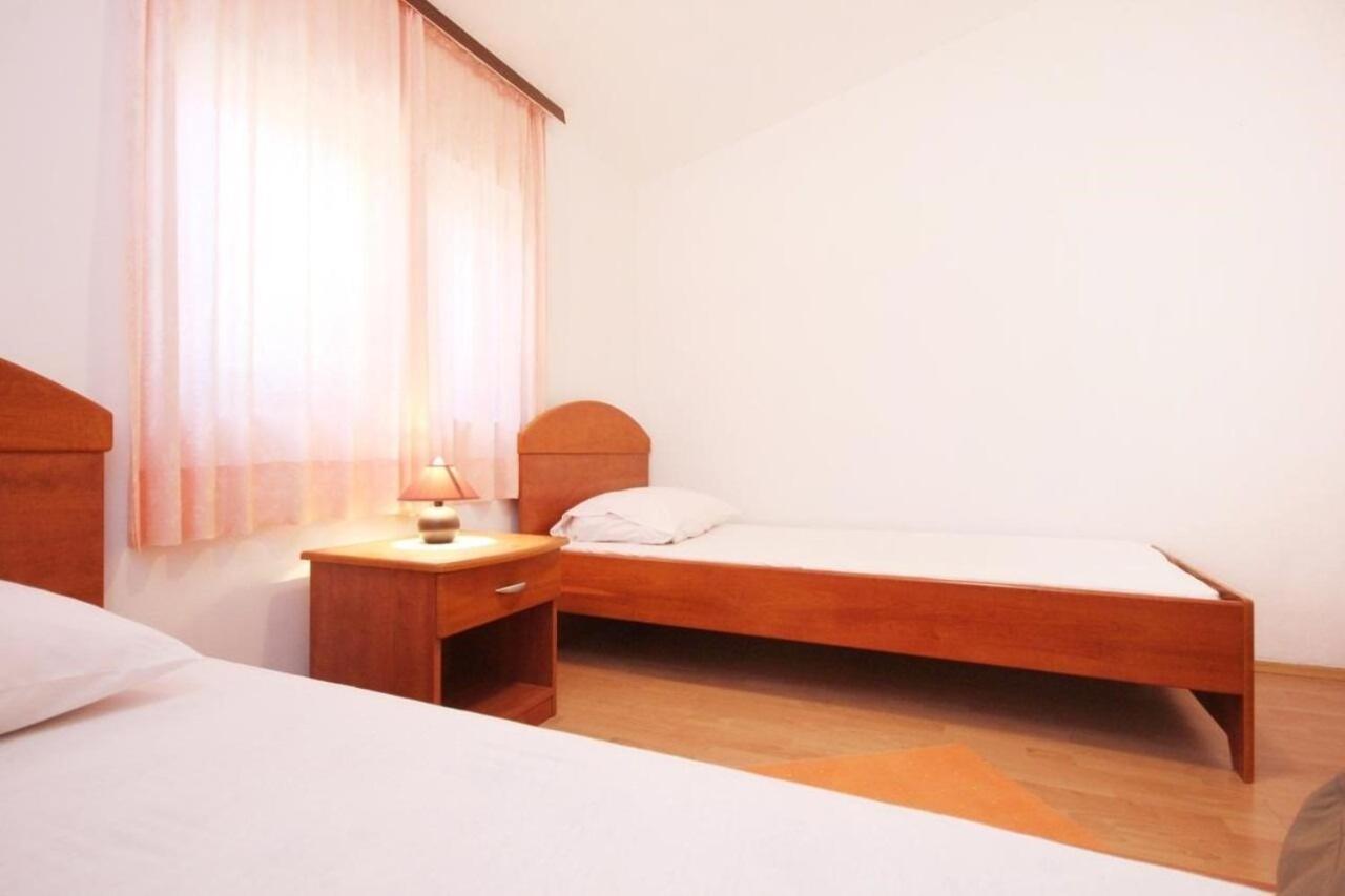 Apartments Tonka - 150M From The Sea & Parking Orebic Bagian luar foto