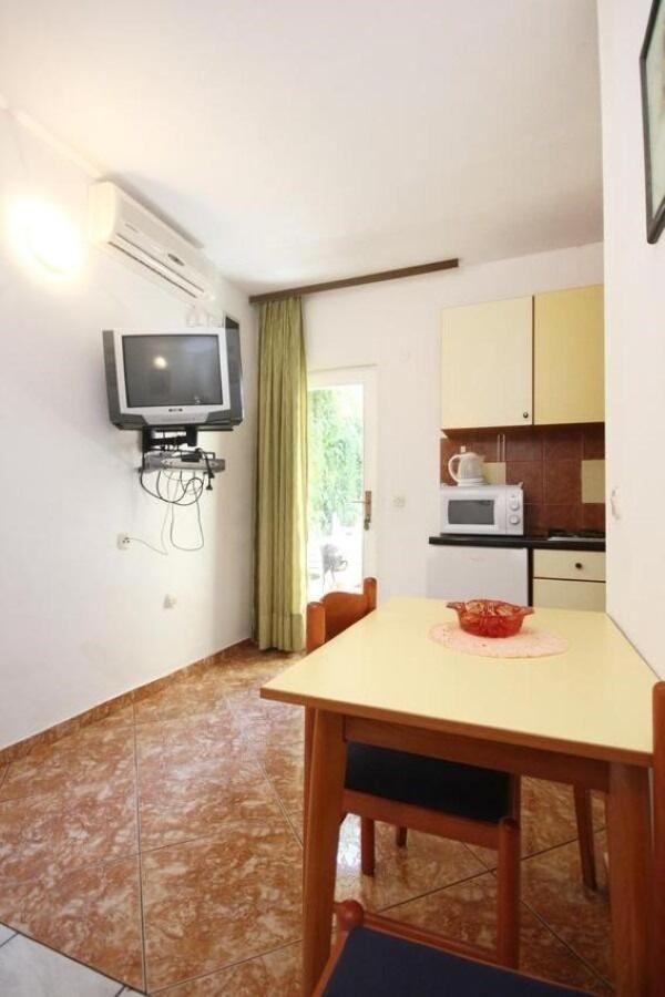 Apartments Tonka - 150M From The Sea & Parking Orebic Bagian luar foto