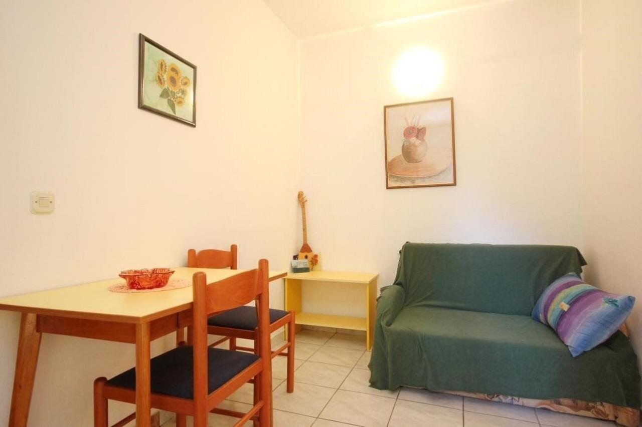 Apartments Tonka - 150M From The Sea & Parking Orebic Bagian luar foto