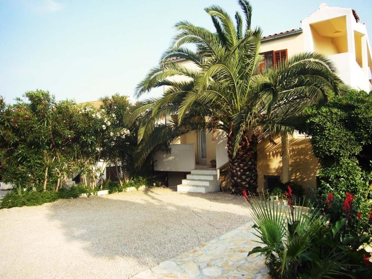 Apartments Tonka - 150M From The Sea & Parking Orebic Bagian luar foto